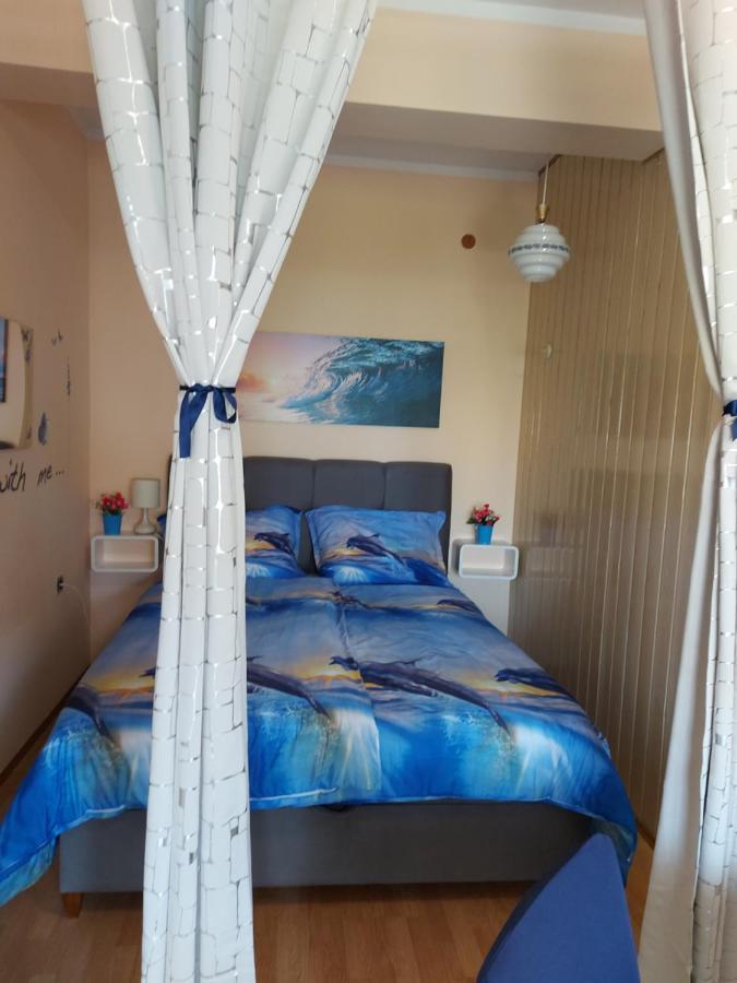 Apartments Adriatic Riviera 크리크베니카 외부 사진